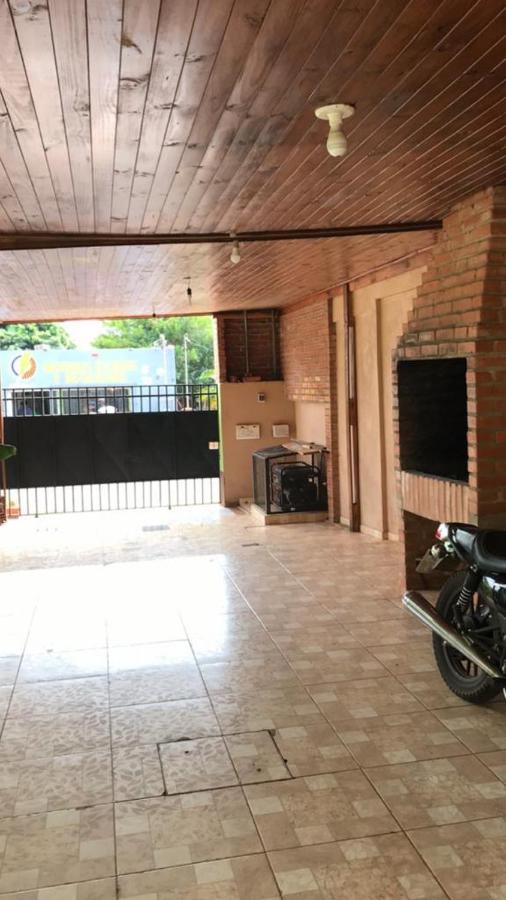Yate I Villa Puerto Iguazú Eksteriør billede
